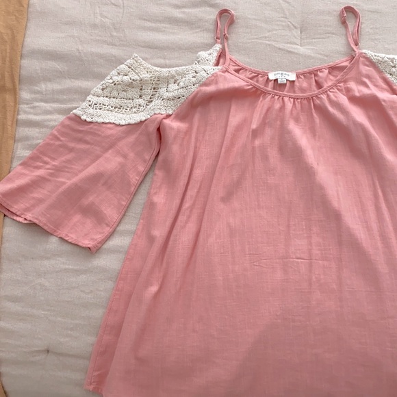 Umgee Tops - Women’s cold shoulder tank top